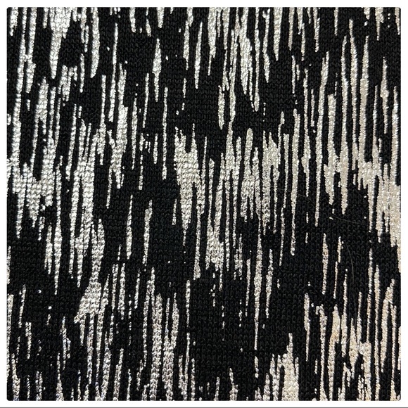 💕Like New Lularoe Sarah Elegant Long Jacket💕 - Picture 10 of 11